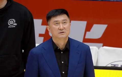 乐鱼官网下载-奇兵5记三分，山东男篮大胜广东，高诗岩15+6点名徐杰 争三占先机